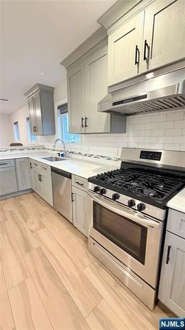 211 Main Street, Butler Borough, NJ 07405