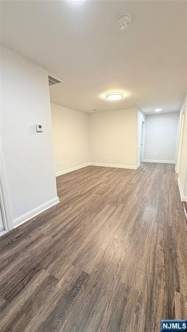 211 Main Street, Butler Borough, NJ 07405