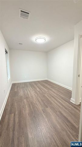211 Main Street, Butler Borough, NJ 07405