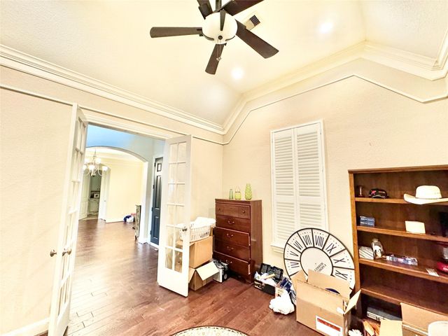 5318 Handbrook Drive, Houston, TX 77069