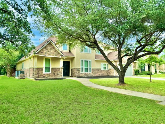 5318 Handbrook Drive, Houston, TX 77069