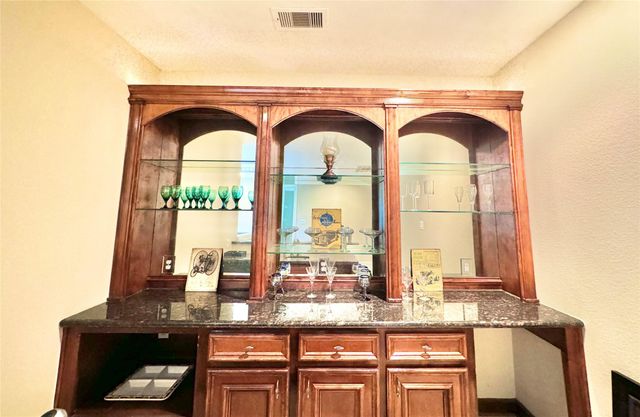 5318 Handbrook Drive, Houston, TX 77069