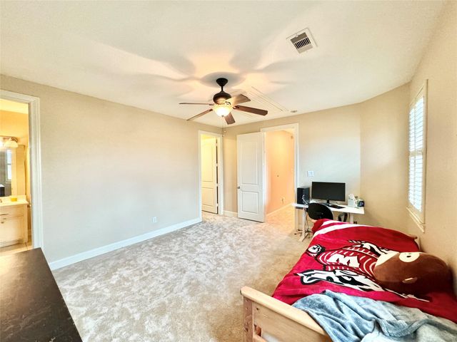 5318 Handbrook Drive, Houston, TX 77069