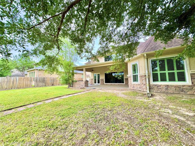 5318 Handbrook Drive, Houston, TX 77069