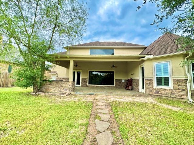 5318 Handbrook Drive, Houston, TX 77069