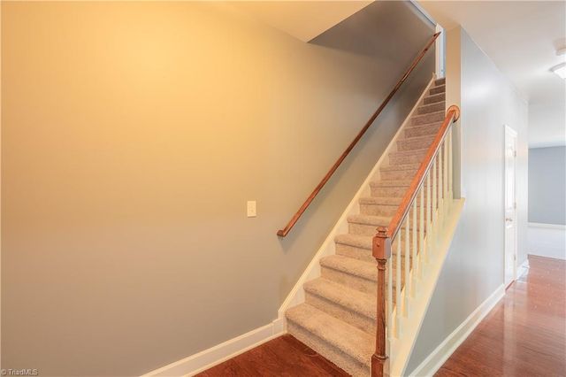 4754 Abbey Park Road, Kernersville, NC 27284