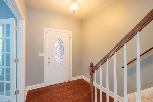4754 Abbey Park Road, Kernersville, NC 27284
