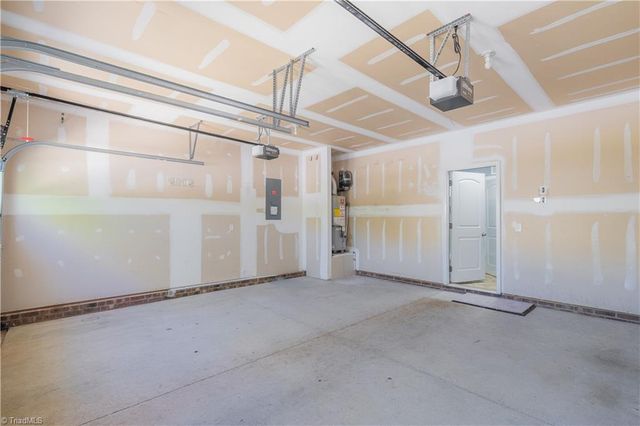 4754 Abbey Park Road, Kernersville, NC 27284