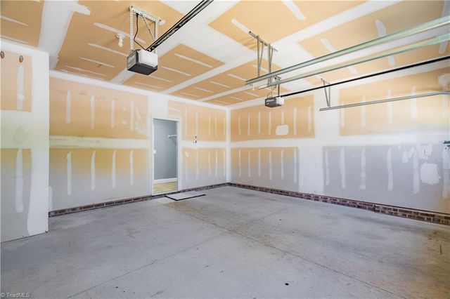 4754 Abbey Park Road, Kernersville, NC 27284