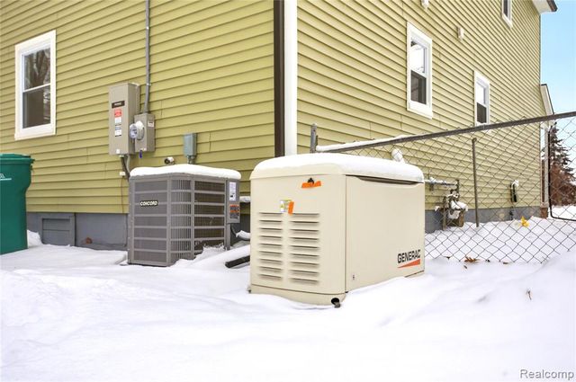 38047 Wabash Street, Romulus, MI 48174