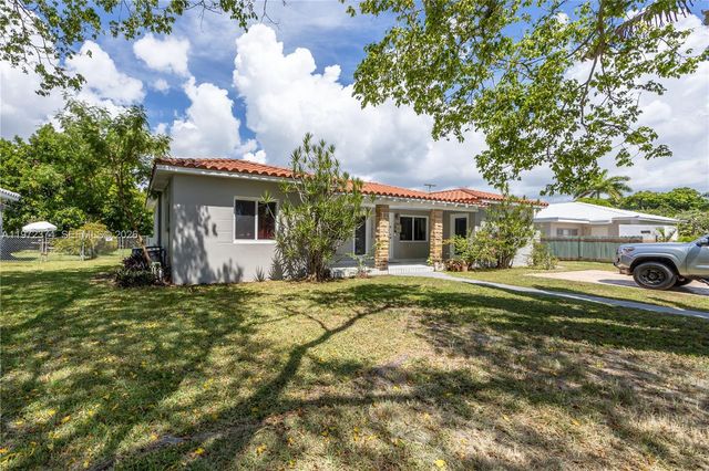 11020 NE 10th Ave, Biscayne Park, FL 33161