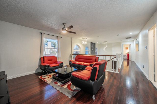 1349 Jeanette Way, Carrollton, TX 75006