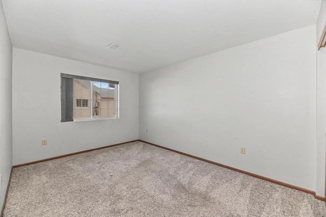 W196S8322 Providence WAY, Muskego, WI 53150