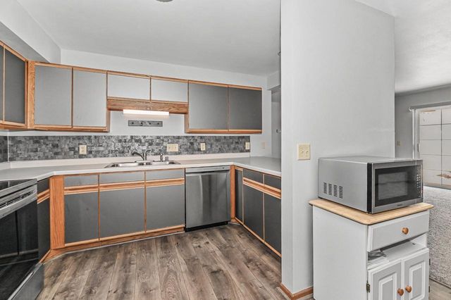 W196S8322 Providence WAY, Muskego, WI 53150