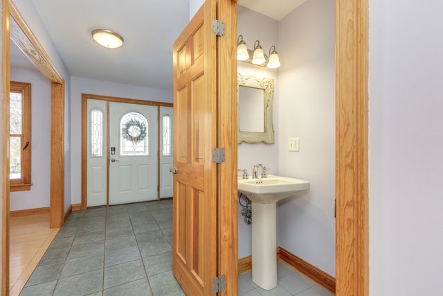 762 Robinson Road, Pembroke, NH 03275