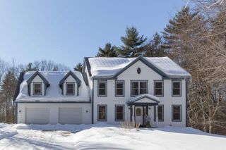 762 Robinson Road, Pembroke, NH 03275