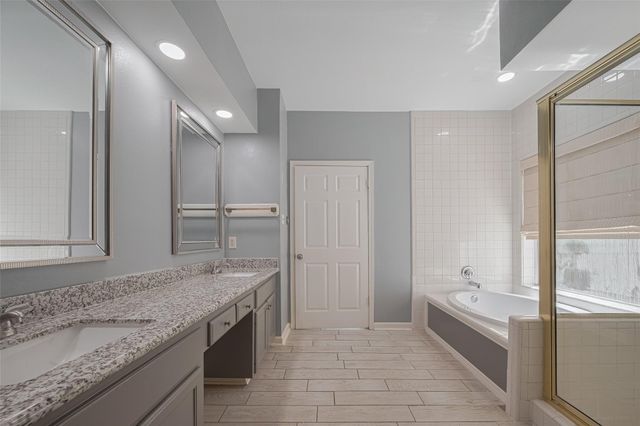 5210 Holly View Drive, Houston, TX 77091