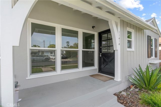 11414 Francis, Los Angeles, CA 90066