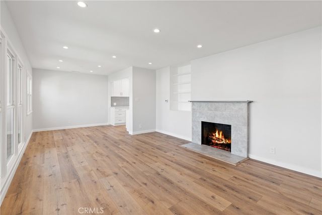 11414 Francis, Los Angeles, CA 90066