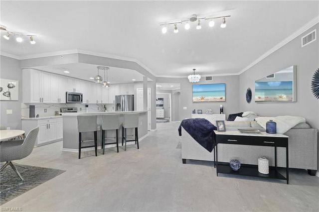 10020 Valiant CT 102, Miromar Lakes, FL 33913