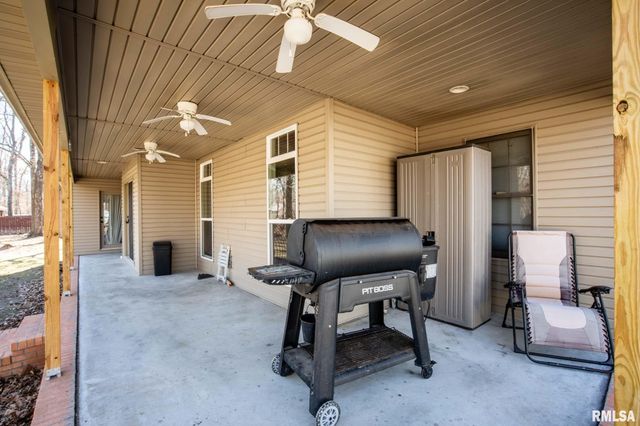 1818 Calico Road, Marion, IL 62959