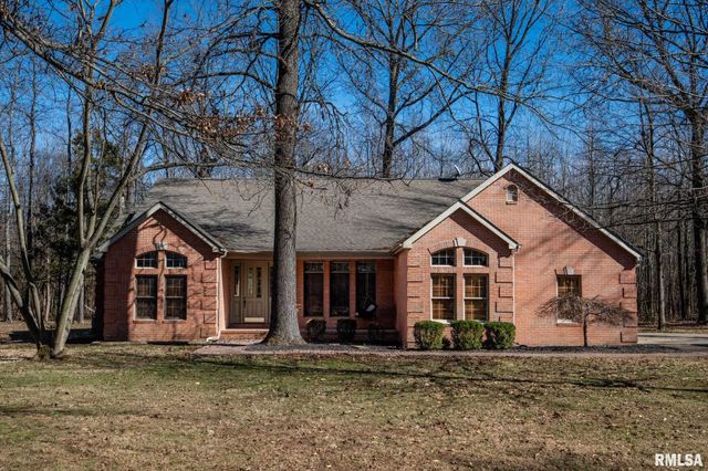 1818 Calico Road, Marion, IL 62959