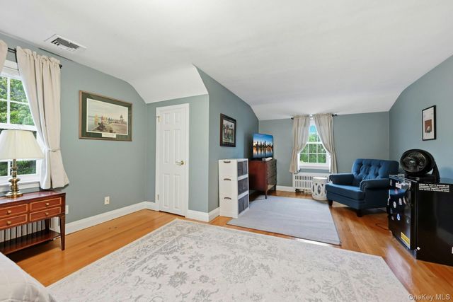 11 Cliftwood Drive, Huntington, NY 11743