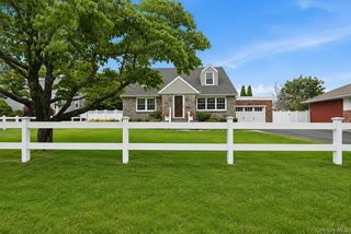11 Cliftwood Drive, Huntington, NY 11743