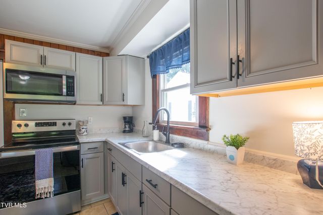 268 Spurgeon Lane, Bristol, VA 24201