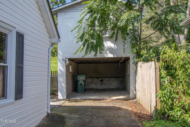 268 Spurgeon Lane, Bristol, VA 24201