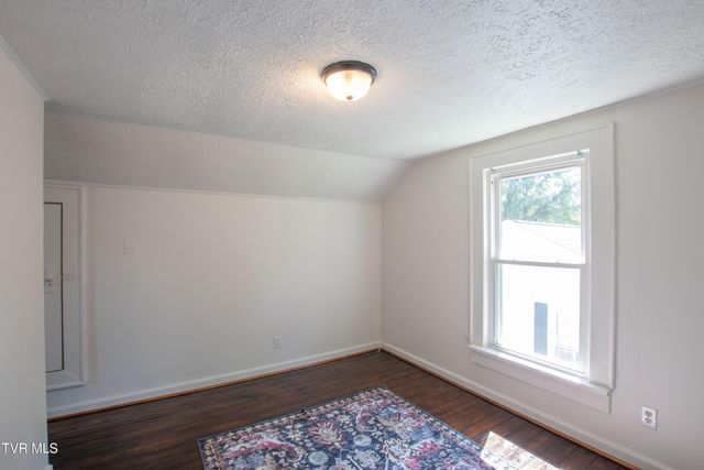 268 Spurgeon Lane, Bristol, VA 24201