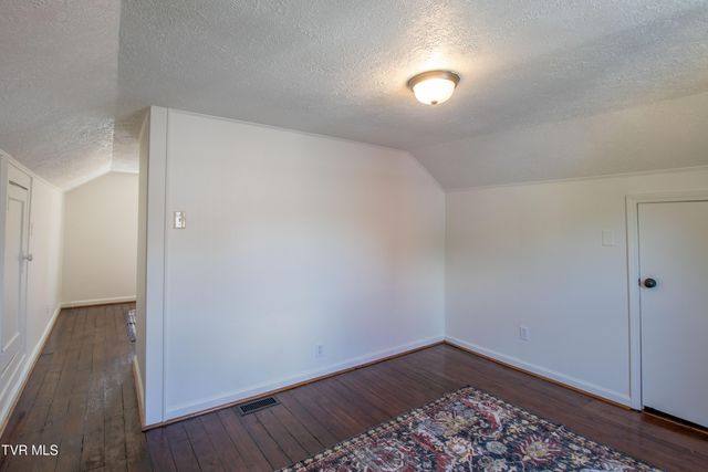 268 Spurgeon Lane, Bristol, VA 24201