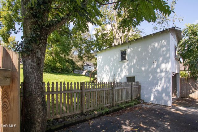 268 Spurgeon Lane, Bristol, VA 24201