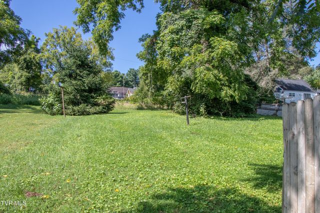 268 Spurgeon Lane, Bristol, VA 24201