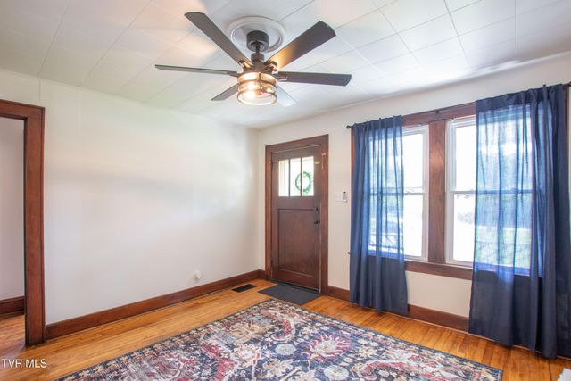 268 Spurgeon Lane, Bristol, VA 24201