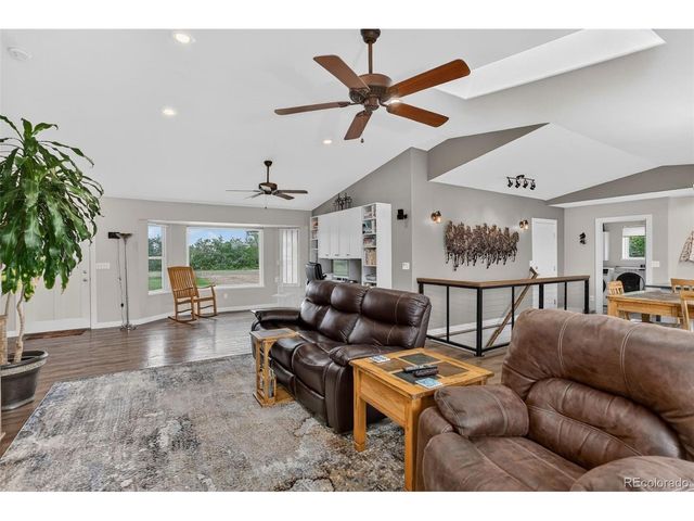 4717 Foothills Dr, Berthoud, CO 80513