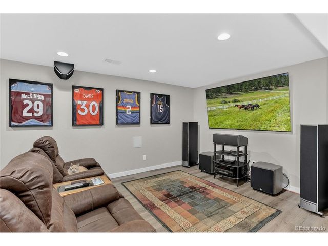 4717 Foothills Dr, Berthoud, CO 80513