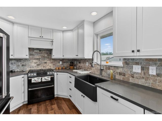 4717 Foothills Dr, Berthoud, CO 80513