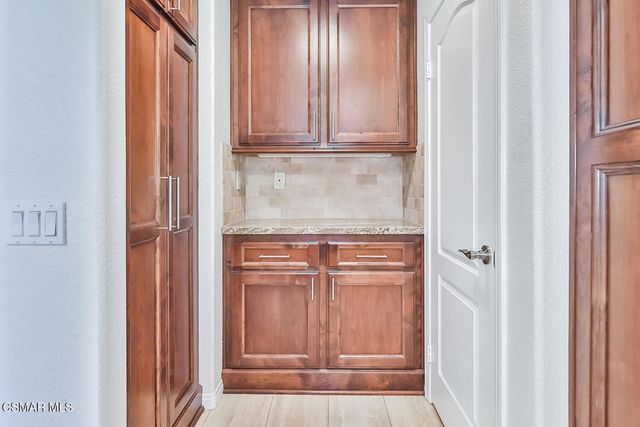 5618 Silver Valley Avenue, Agoura Hills, CA 91301