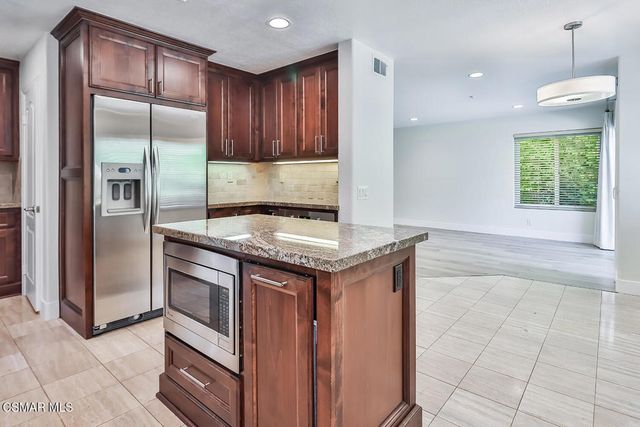 5618 Silver Valley Avenue, Agoura Hills, CA 91301