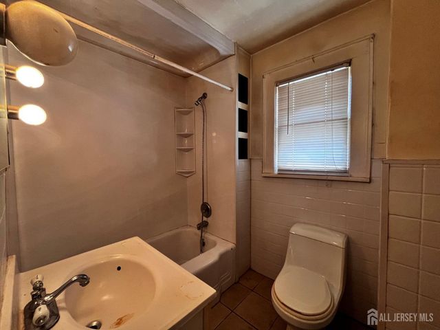 355 Parker Avenue, South Amboy, NJ 08879