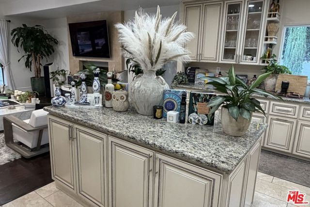 1727 San Ysidro Drive, Other - See Remarks, CA 90210