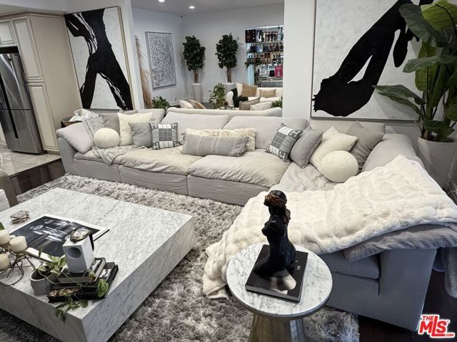 1727 San Ysidro Drive, Other - See Remarks, CA 90210