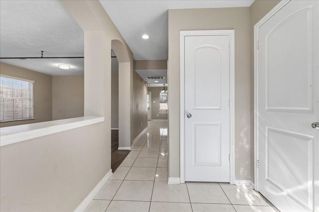 16218 Bunker Ridge Road, Houston, TX 77053