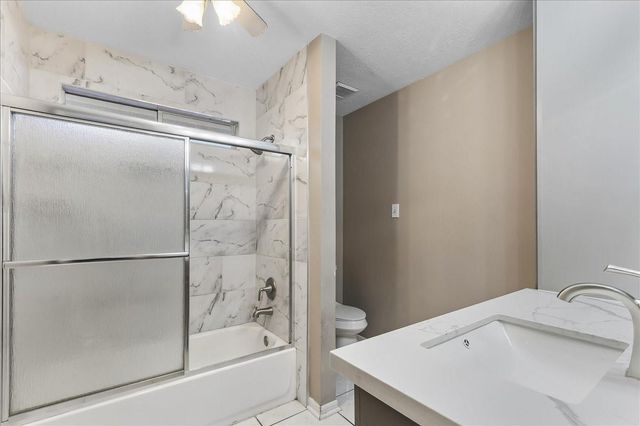 16218 Bunker Ridge Road, Houston, TX 77053