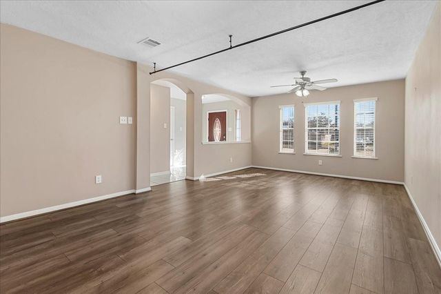 16218 Bunker Ridge Road, Houston, TX 77053