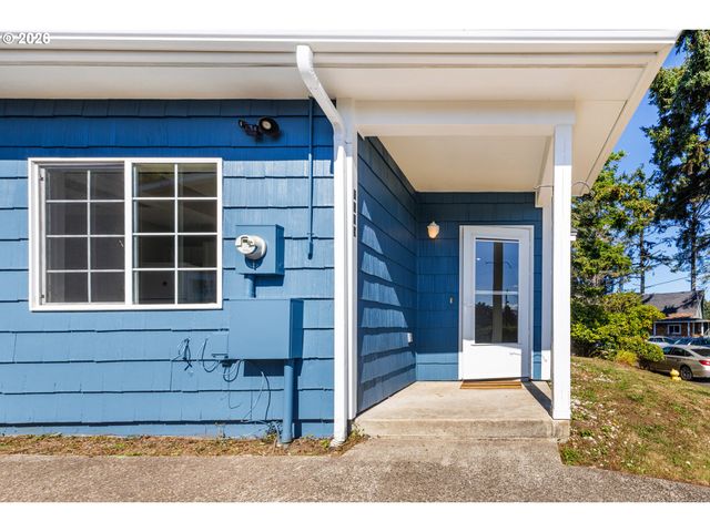 3235 Nw QUAY Dr, Lincoln City, OR 97367