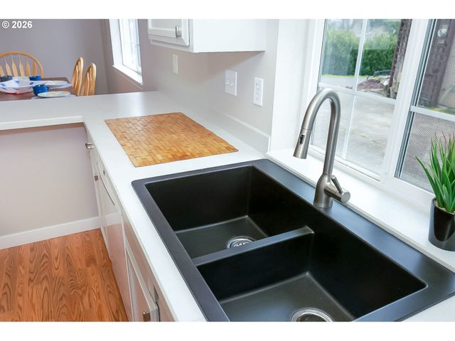 3235 Nw QUAY Dr, Lincoln City, OR 97367