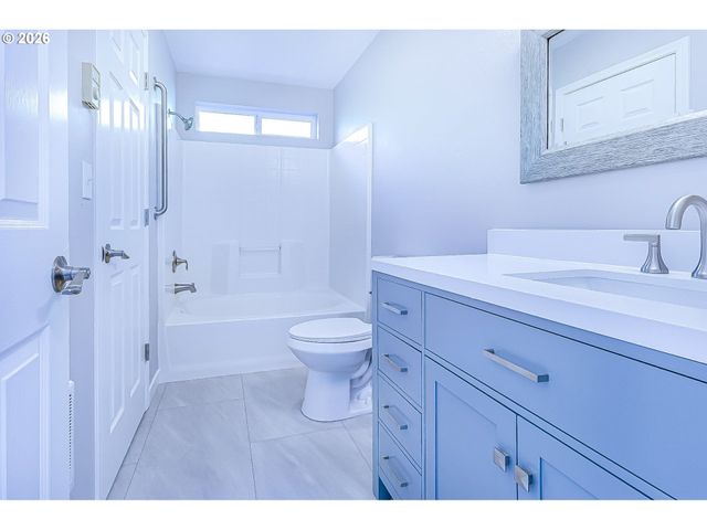 3235 Nw QUAY Dr, Lincoln City, OR 97367