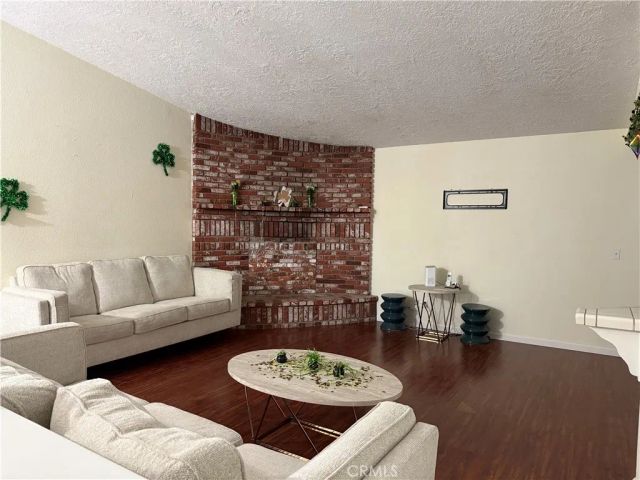 7653 Phelan, Phelan, CA 92371